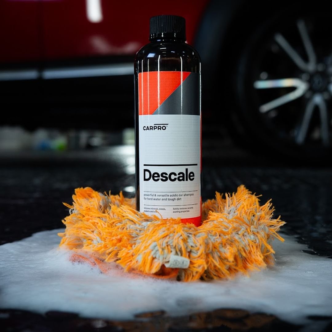 CarPro Descale 500ml - Acid-based shampoo